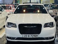 کرایسلەر 300